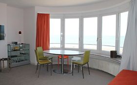 Residence Paris Seaview Zeezicht Vue Mer